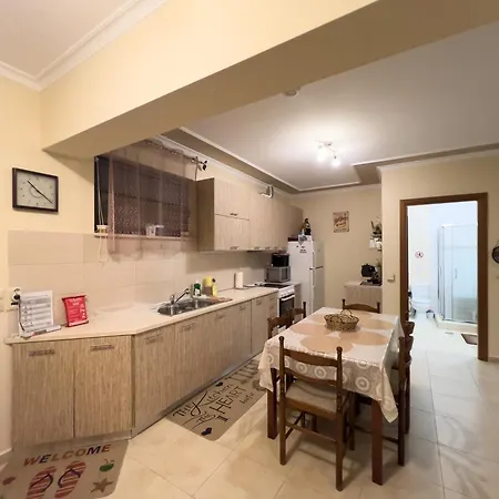 Fotini's Dikella